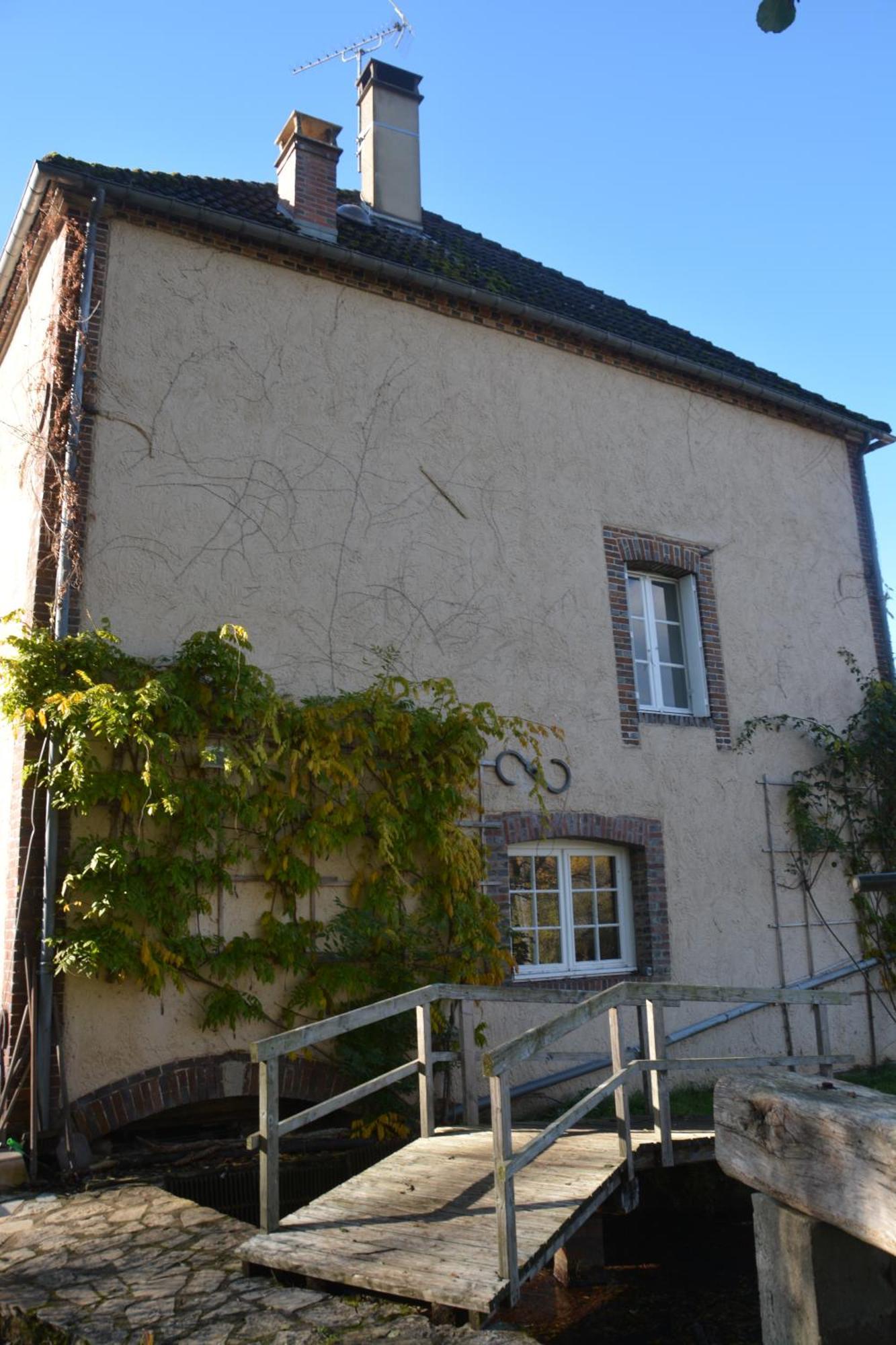 Le Moulin Grenon Acomodação com café da manhã Mézilles Exterior foto
